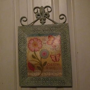 Metal wall picture.